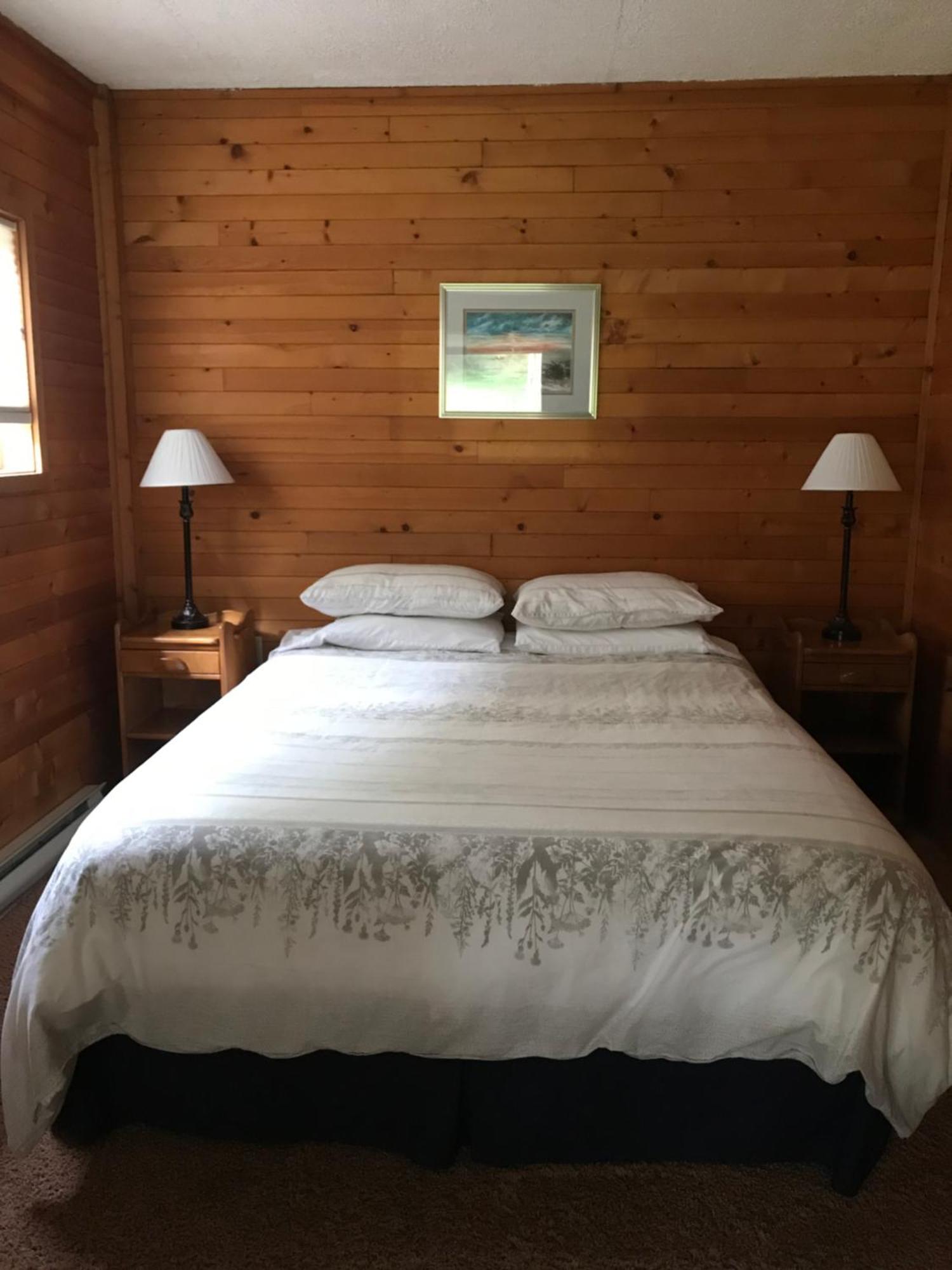 Driftwood Village Cottages Sturdies Bay Rom bilde